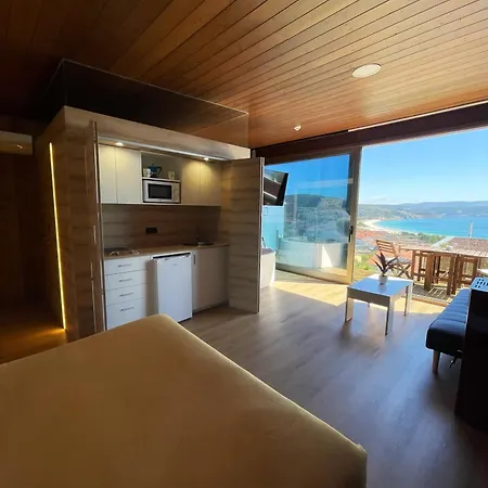 Cabanas Fisterra * Finisterra